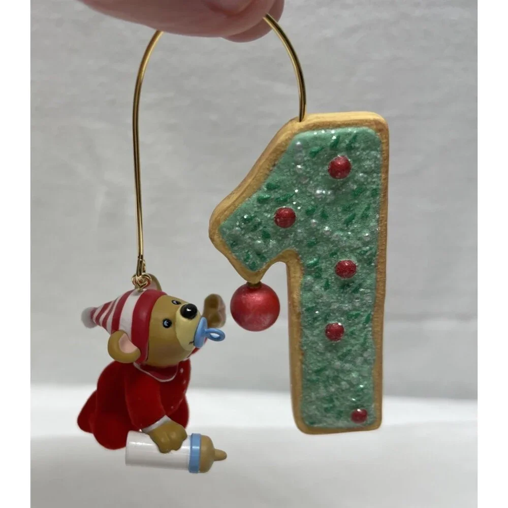 Hallmark Keepsake Ornament 2007 My First Christmas Child's Age Christmas Bear